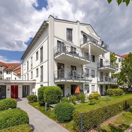 Residenz Margarete Mit Balkon Und Strandkorb Am Binz