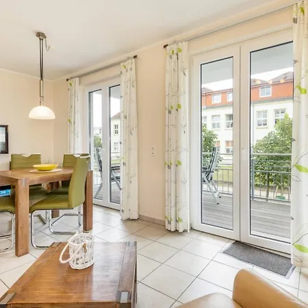 Residenz Margarete Mit Balkon Und Strandkorb Am *