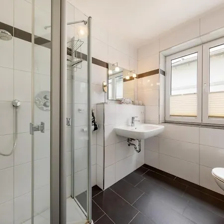 Residenz Margarete Mit Balkon Und Strandkorb Am 아파트